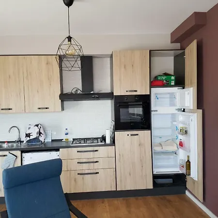 Larisa Apartment